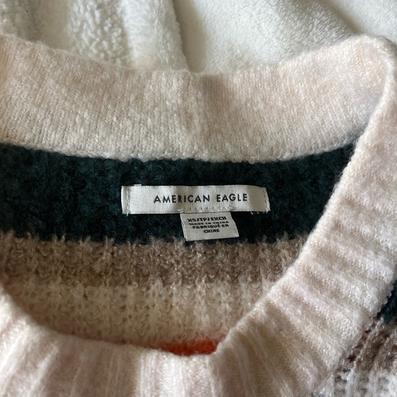 AE sweater - Picture 3 of 3